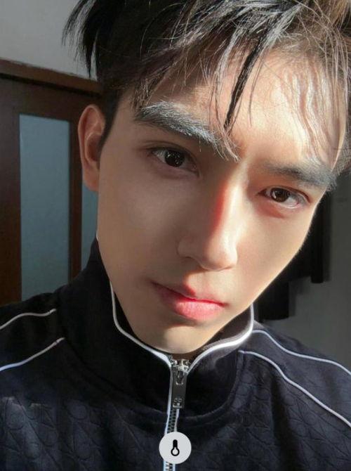 陈飞宇吃瓜网红视频大全